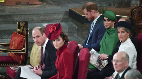 La razón por la que el príncipe Enrique y Meghan Markle se habrían molestado durante su último acto oficial antes de renunciar a la realeza