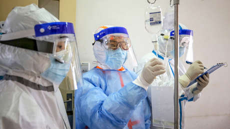 Identifican los tres principales factores de riesgo de muerte asociados al coronavirus