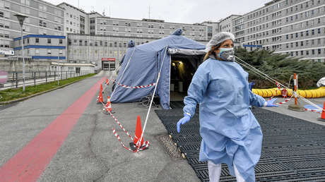 Emiten en Italia recomendaciones que contemplan dar prioridad "a quien tiene más probabilidades de supervivencia" al coronavirus