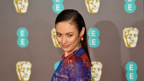 Médicos británicos se niegan a hospitalizar a la actriz Olga Kurylenko, de la saga '007', enferma con coronavirus