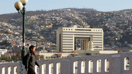 Partidos políticos de Chile acuerdan postergar para el 25 de octubre el referéndum constitucional