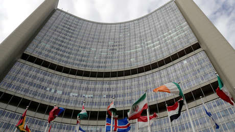 Un miembro del Organismo Internacional de Energía Atómica da positivo por covid-19