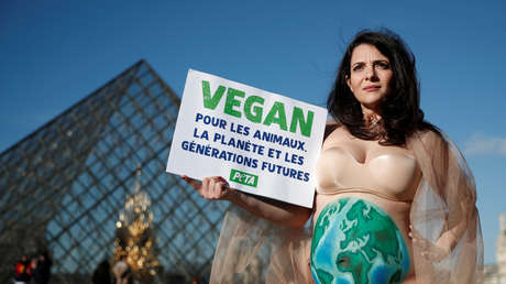 "El covid-19 no existiría en un mundo vegano": el grupo PETA culpa a los carnívoros de la pandemia y arde la Red