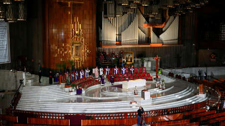 México cierra bares, cines, gimnasios y otros establecimientos en la capital para frenar el covid-19