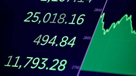 El Dow Jones se dispara en 600 puntos tras acordarse un paquete de estímulo de 2 billones de dólares para aliviar el impacto del coronavirus en EE.UU.