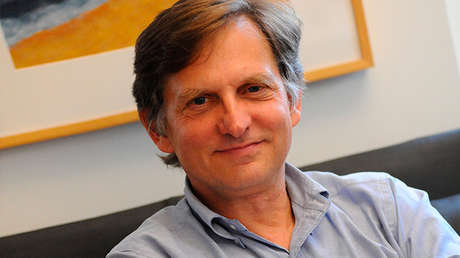 "Si puede contagiarme a mí, le puede contagiar a cualquiera": El asesor científico de la película 'Contagio' está infectado con el coronavirus