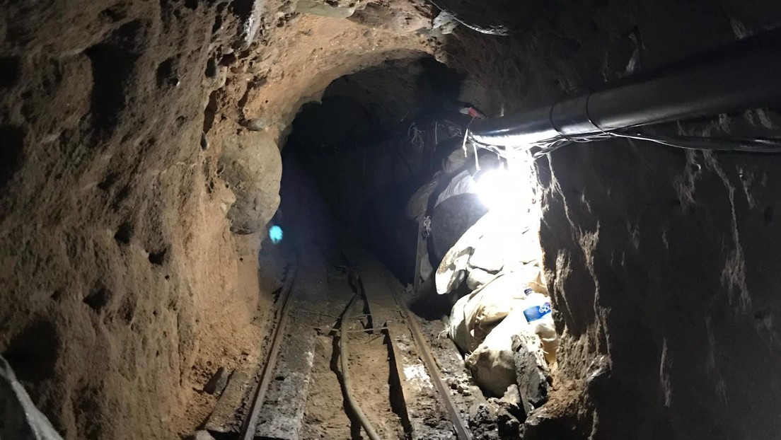 FOTOS: Hallan un túnel con drogas por valor de 29 millones de dólares en la frontera de EE.UU. y México