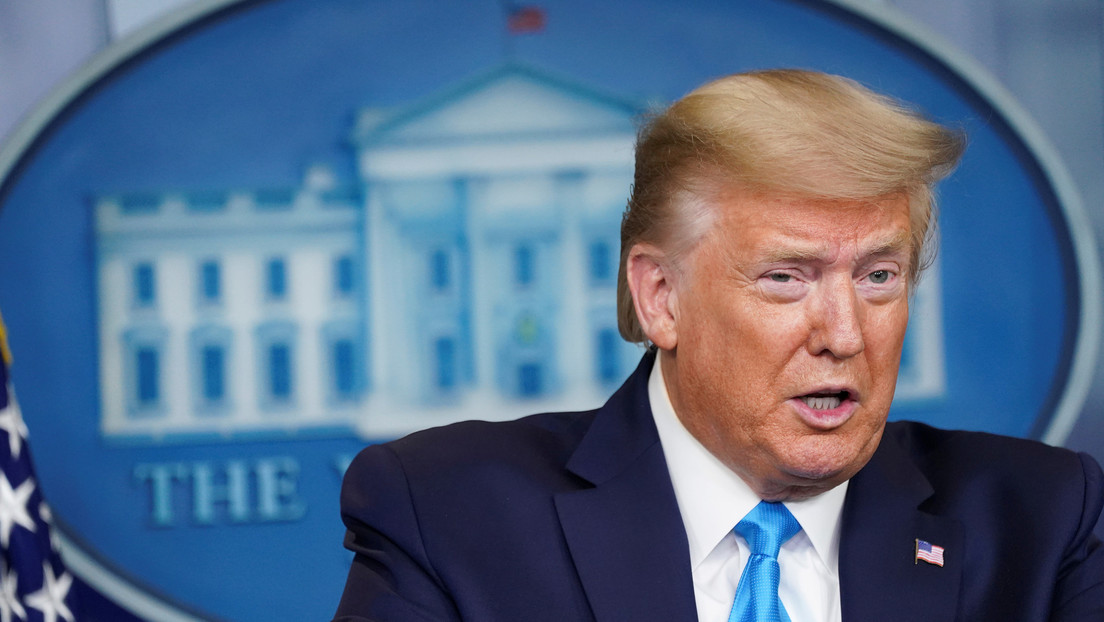 Trump promete "ganar la guerra contra el enemigo invisible" al confirmar la declaración de desastre en los 50 estados de EE.UU. por coronavirus