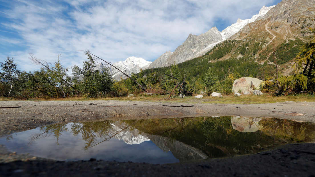 "La felicidad nace del interior": Un hombre que lleva 14 años solo en una aldea explica cómo pasar la cuarentena