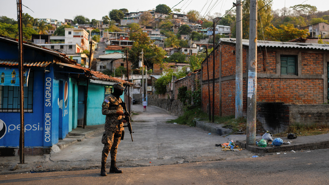 "La situación de algunas ya es de hambre": las trabajadoras sexuales en El Salvador, las olvidadas de la pandemia