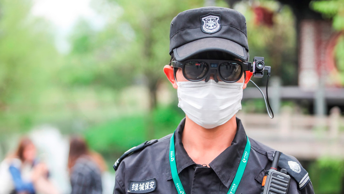 FOTOS: Crean en China unas gafas inteligentes que detectan posibles contagios de covid-19