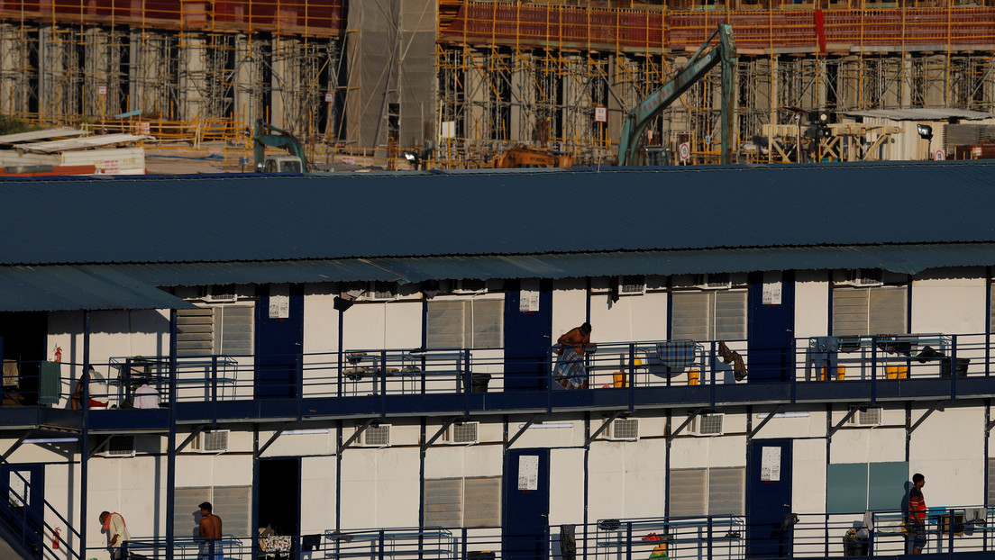 Las residencias de inmigrantes: el punto débil de Singapur en su lucha contra el covid-19