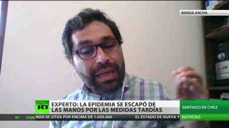 Virólogo: "Los gobiernos optaron por una estrategia de no aislamiento ante el covid-19 y se les escapó de las manos"