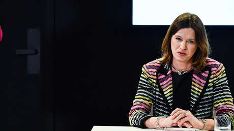 Médica jefe de Escocia renuncia tras conocerse que rompió su propia recomendación de quedarse en casa durante la pandemia