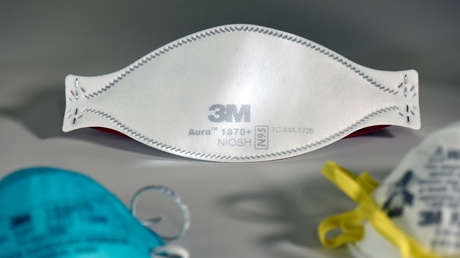 Trump anuncia que alcanzó un acuerdo con la empresa 3M para la entrega de unos 166,5 millones de mascarillas en los próximos meses