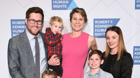 Buzos hallan sin vida al sobrino bisnieto del presidente Kennedy, de 8 años, dos días después de encontrar el cuerpo de su madre