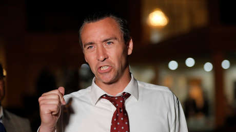 Un pastor en EE.UU. insiste en celebrar misas pese al coronavirus, ya que "a los verdaderos cristianos no les importa morir"