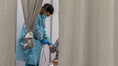 "¿Quién va a pagar por esto?": enfermero revela las últimas palabras de un paciente con coronavirus antes de morir en EE.UU.