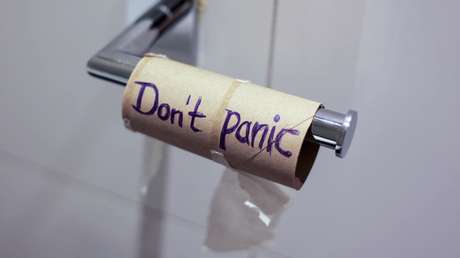 Stephen King insta a guardar revistas tras la explosión de una fábrica de papel higiénico