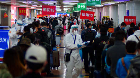 El coronavirus pudo haber sido el doble de contagioso de lo que se creía al comienzo del brote en Wuhan