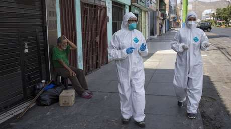 Perú mantiene en secreto la ruta del envío de mascarillas y test del covid-19 desde China
