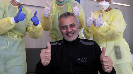 "Pensé que nunca iba a despertarme": Un médico belga sobrevive al covid-19 y relata su experiencia