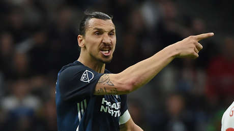 Excompañero de equipo de Ibrahimovic recuerda cómo el sueco prometió "matar al primero que le dijera algo"