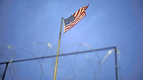 EE.UU. acuerda con México y Canadá prorrogar las restricciones fronterizas 30 días más