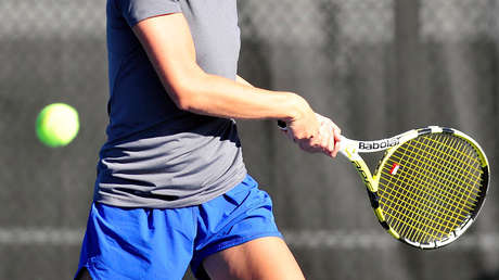 VIDEO: Tenistas italianas juegan un partido desde las azoteas de dos edificios separados