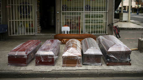 Ministro de Salud de Ecuador rectifica cifras de coronavirus y se duplica a 22.160 el número de contagiados en el país