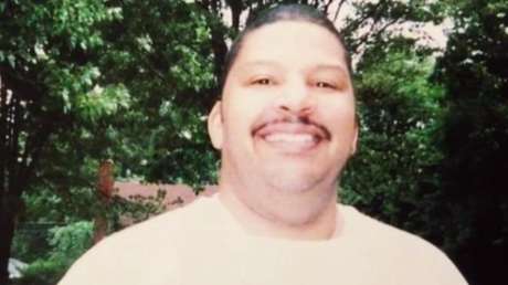 Un hombre con síntomas de covid-19 muere en EE.UU. después de que tres hospitales rechazaran atenderle