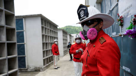 Ecuador registra 208 muertes confirmadas por coronavirus en las últimas 24 horas, la cifra más alta desde el inicio de la pandemia