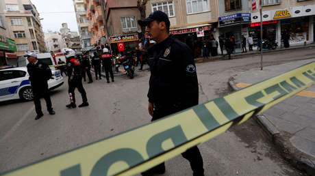 Un atentado con camión-bomba en la ciudad siria de Afrín deja al menos 40 muertos y numerosos heridos