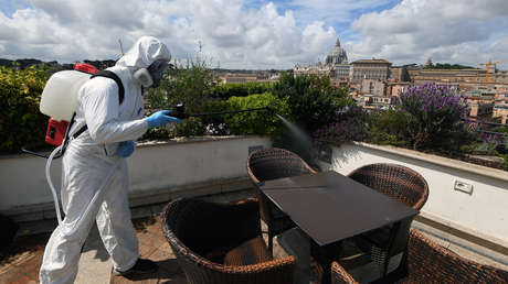 Italia registra en un día 323 muertes y más de 2.000 positivos de covid-19