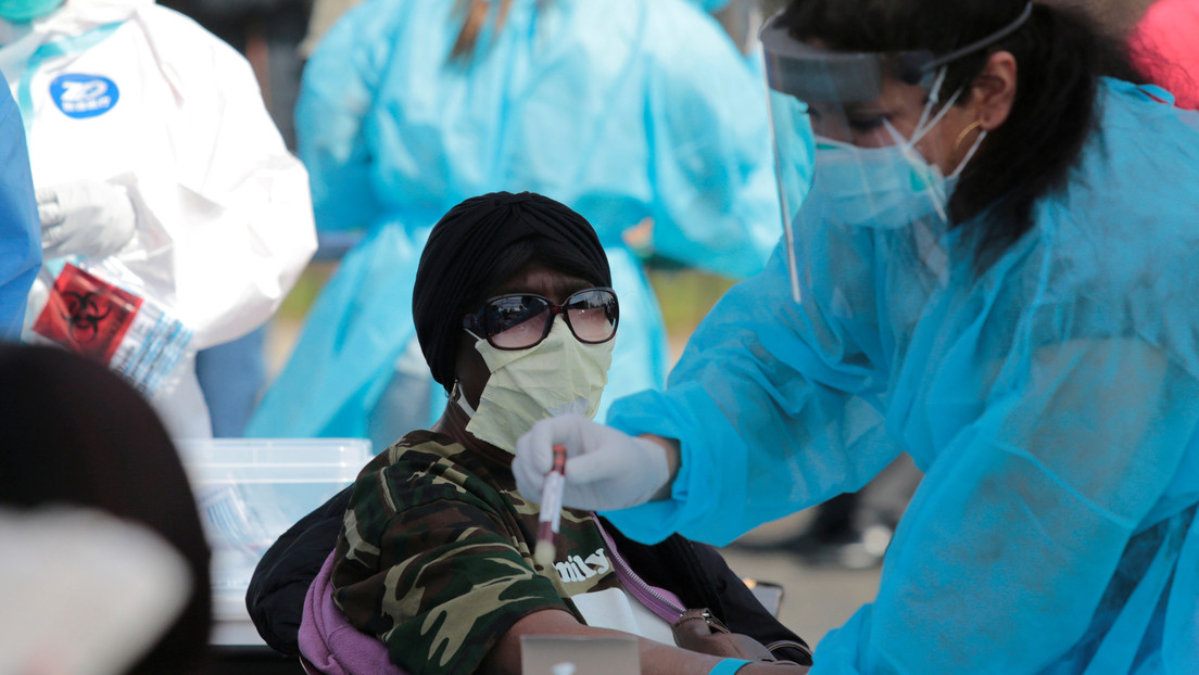 Científicos buscan desarrollar un tercer tipo de prueba más fácil y rápida para detectar el coronavirus