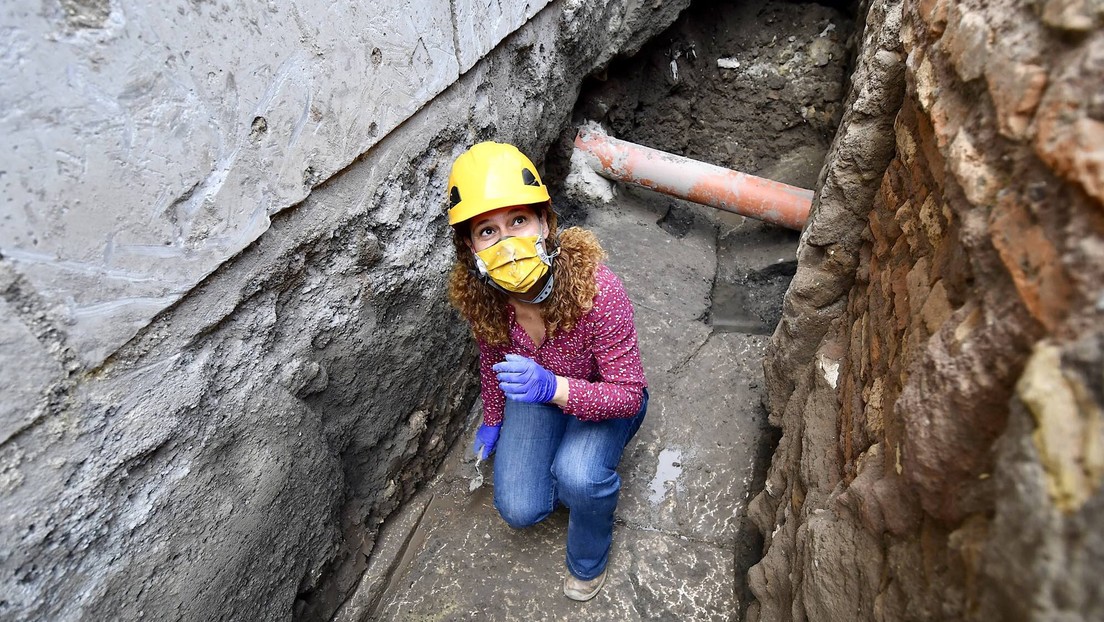 Sale a la luz un tesoro arqueológico de la época imperial gracias a un socavón frente al Panteón de Roma (FOTOS)