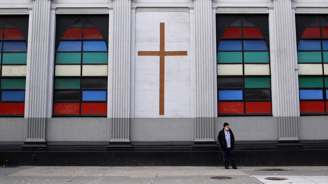 No solo apoyo espiritual: las iglesias de Nueva York ofrecen test de coronavirus a los más necesitados