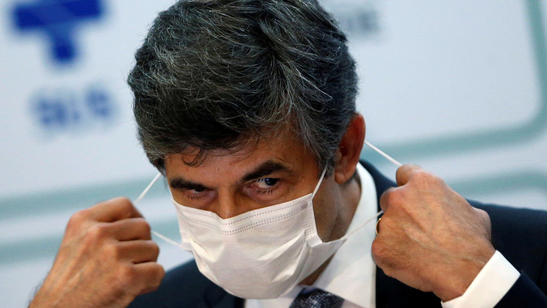 El ministro de salud de Brasil tras dimitir: "La vida se trata de tomar decisiones y yo decidí irme"