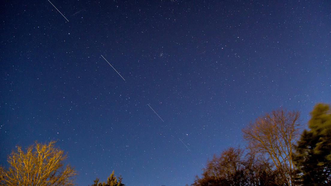 El Pentágono apuesta al 'Blackjack': construye una flota de mini-satélites espía inspirados en los de SpaceX