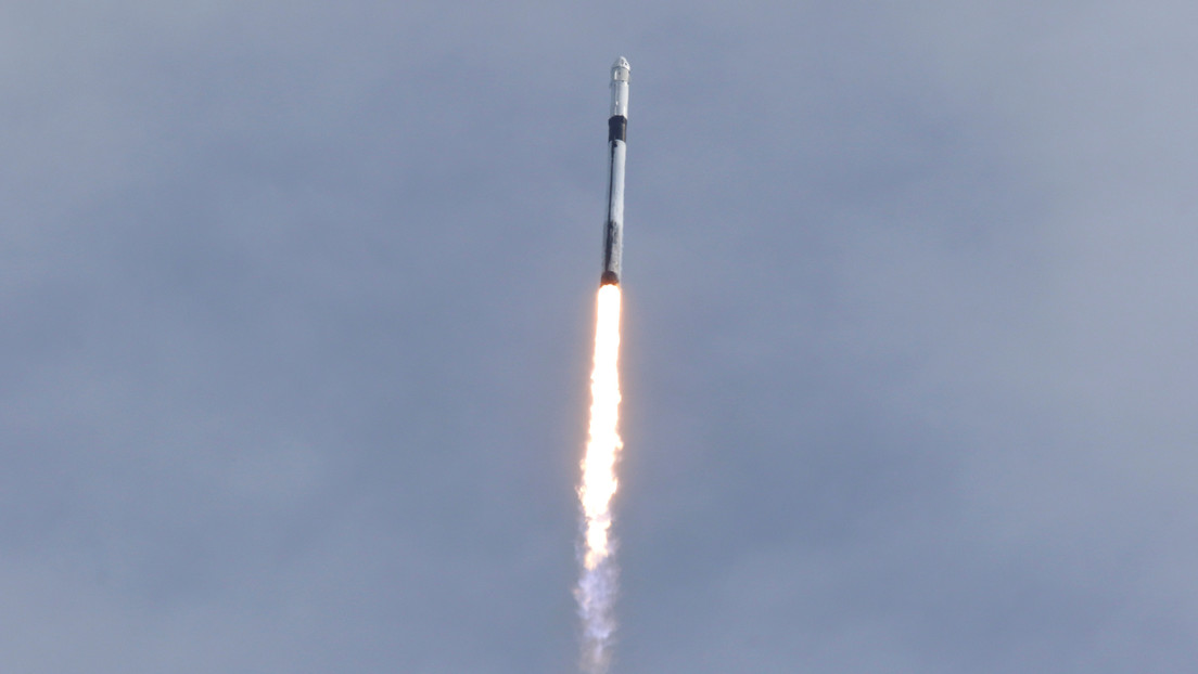 Jefe del programa tripulado de la NASA renuncia una semana antes del lanzamiento del Crew Dragon