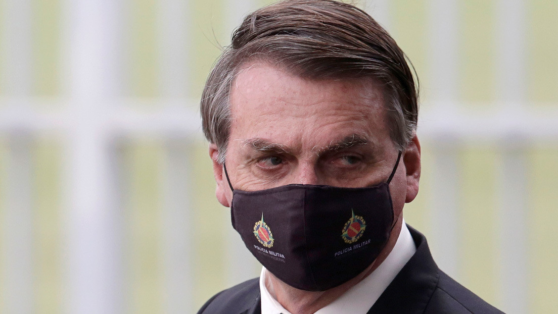 "Quien sea de derechas que tome cloroquina": Bolsonaro bromea sobre el uso del polémico medicamento mientras aumentan los muertos en Brasil