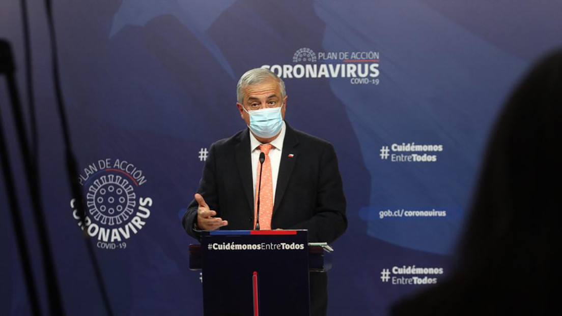 Ministro de Salud de Chile reconoce que "no tenía conciencia" de los niveles de pobreza y hacinamiento que hay en Santiago