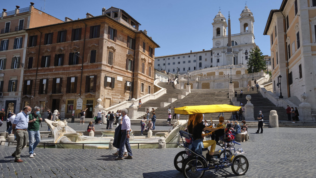Jefe de cuidados intensivos de un hospital de Milán: "El virus ya no existe desde el punto de vista clínico"