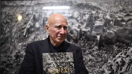 El famoso fotógrafo brasileño Sebastiao Salgado lanza una petición urgente para proteger a los indígenas del coronavirus
