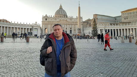 "Me sentía como si estuviera bajo el agua": Un ruso que superó el covid-19 narra su experiencia de estar conectado a un respirador