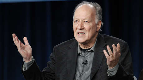 Werner Herzog: "Un asesinato en masa industrializado como el Holocausto es posible cuando se dejan de cuestionar las narrativas"