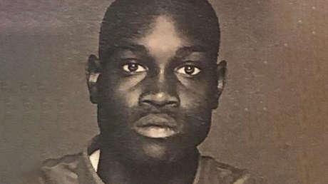 La madre del afroamericano muerto a tiros en EE.UU. cuando hacía deporte cree que sus asesinos "deben morir"