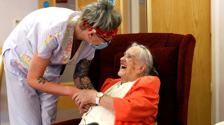 El número de ancianos muertos en asilos de Inglaterra y Gales podría casi triplicar el dato oficial