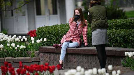 Rusia registra menos de 9.000 casos de coronavirus en un día por primera vez desde el 1 de mayo