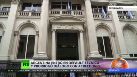 Argentina entra en 'default' técnico y prorroga el diálogo con acreedores